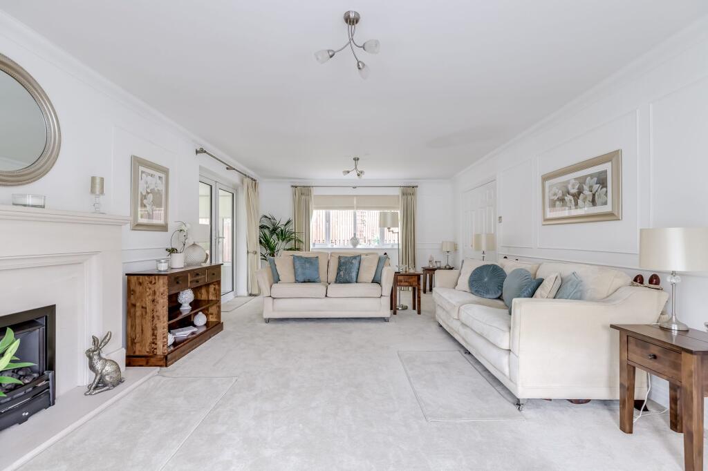 Chorley Road, Standish, WN1 - View 6