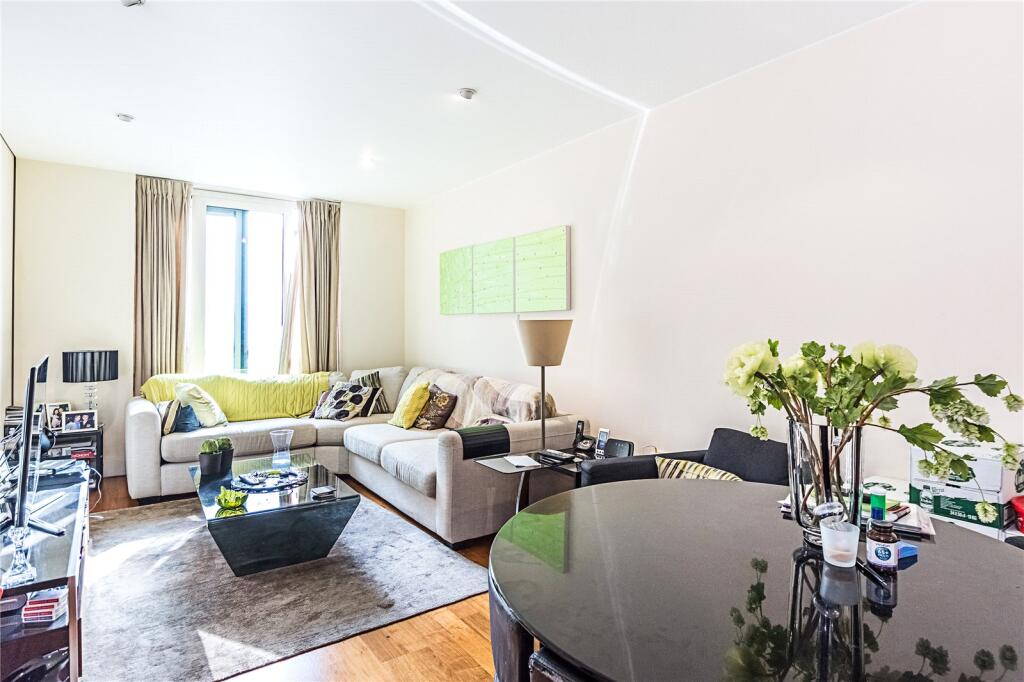 Apartment in London, City of Westminster - View 3