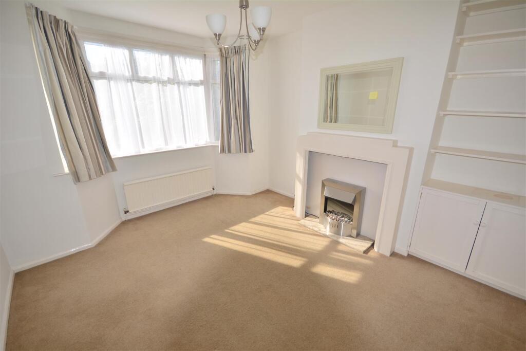 House in Derby, Mickleover - View 3