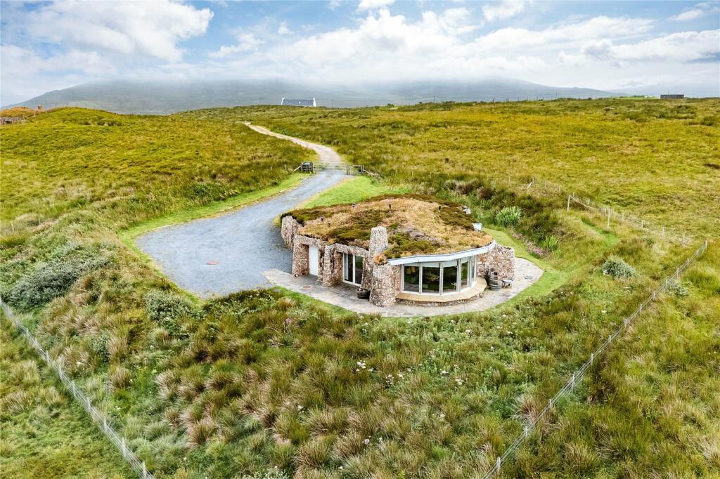 House in Argyll and Bute, Risabus - View 2