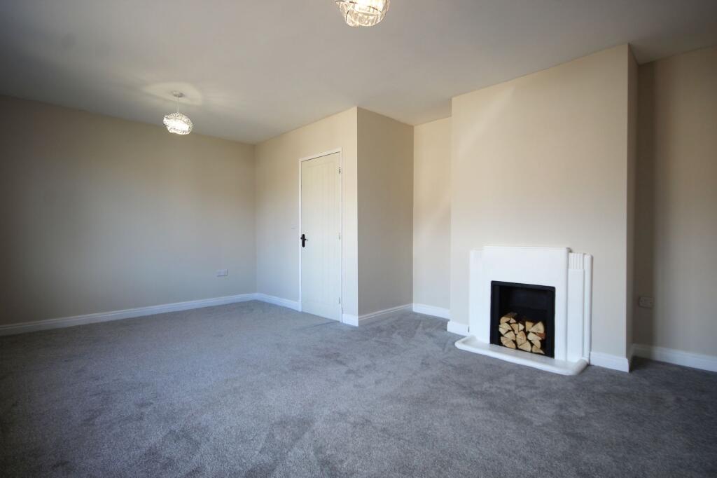 Lime Avenue, Weaverham, CW8 photo 4