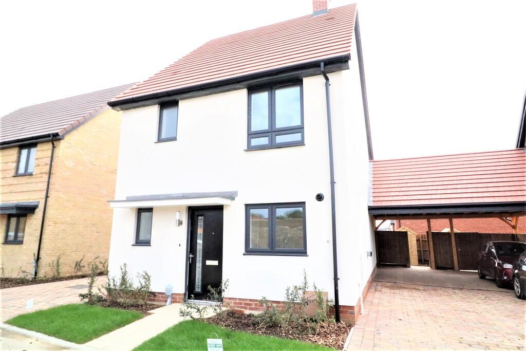 Main image of property: Saddleback Close, Kingsnorth