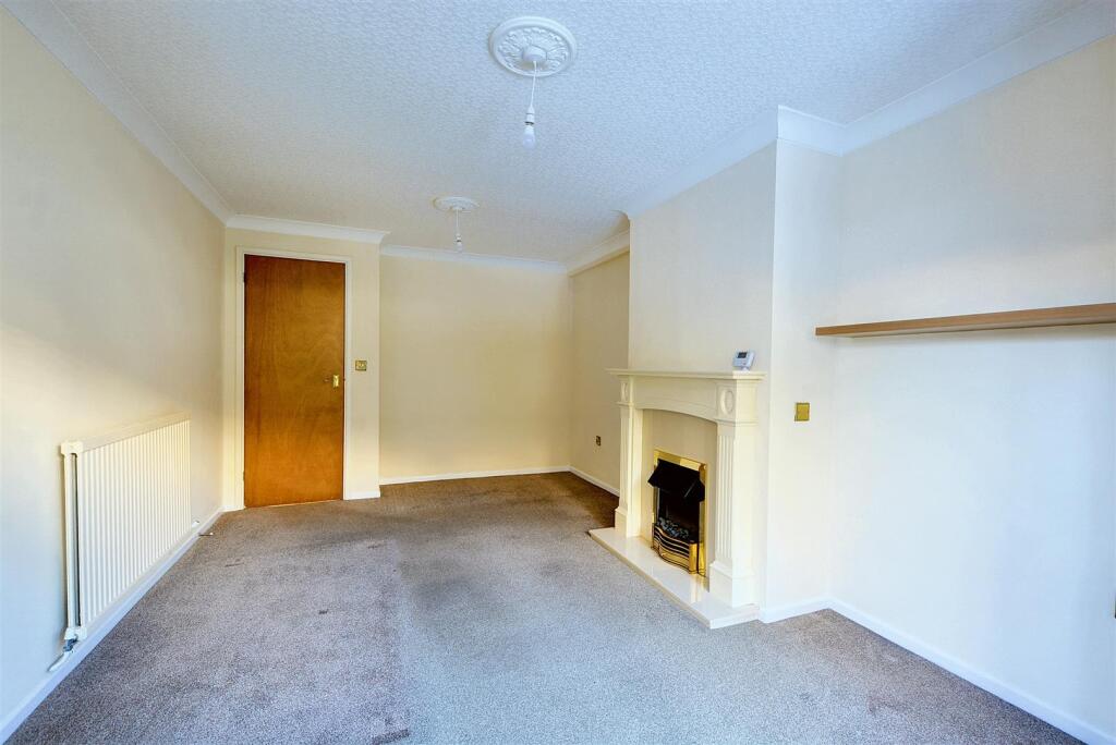 Apartment in Nottingham - View 5