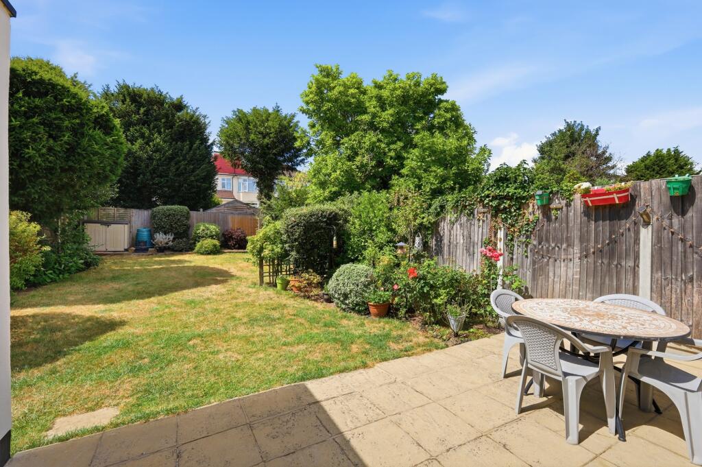 House in London - View 3