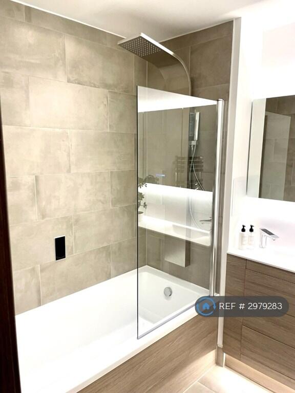 Apartment in Chelmsford - View 3