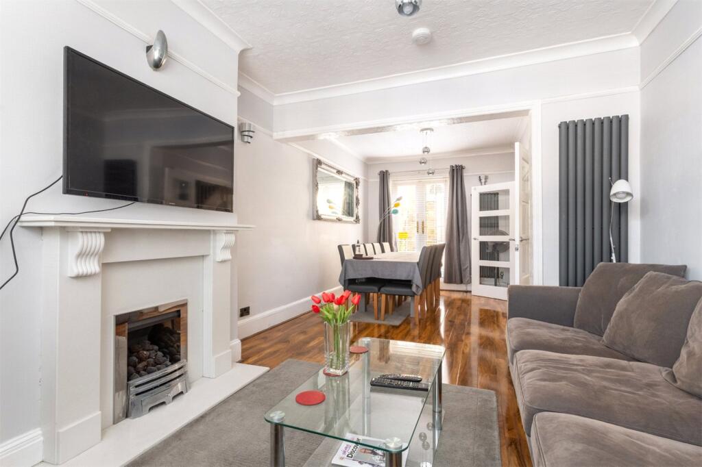House in Brighton, Round Hill - View 2