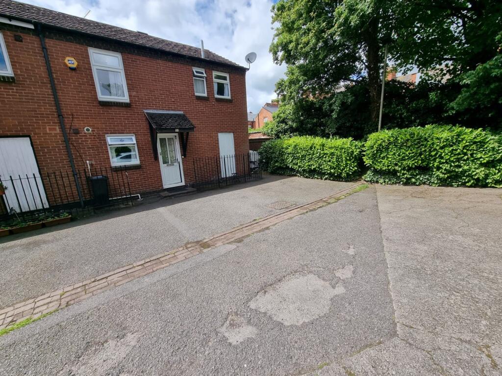 Main image of property: Elmdale Street, Leicester, LE4