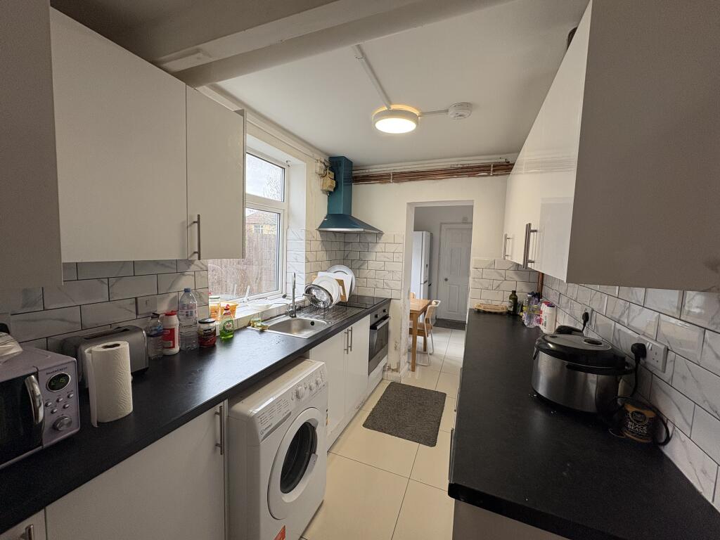 4 bedroom house for rent