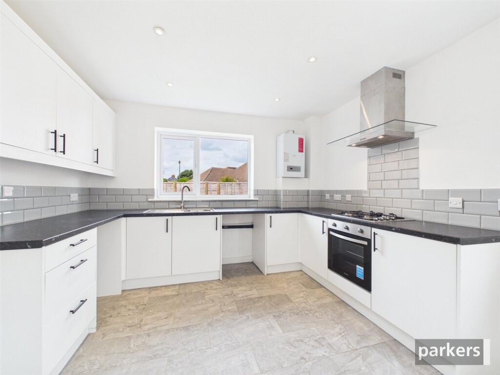 Church Road, Earley, Reading, Berkshire, RG6 photo 2