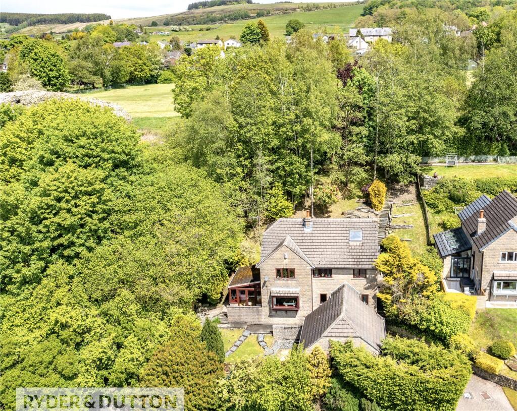 Heys Close, Cloughfold, Rossendale, BB4