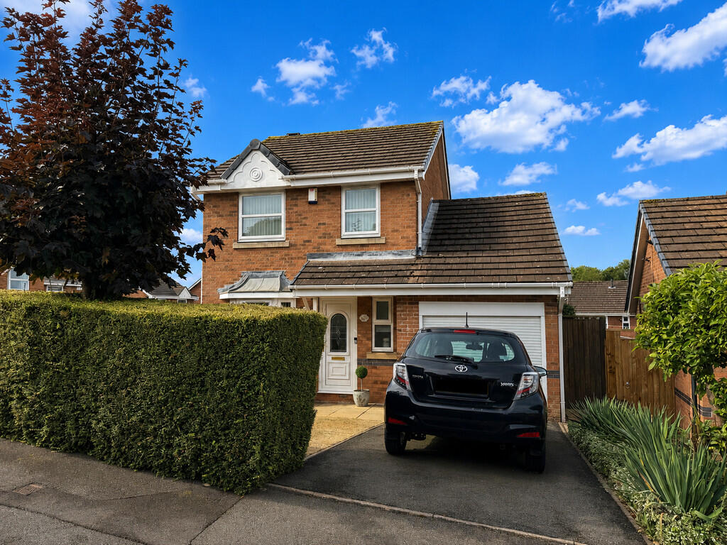Main image of property: Perton Wood View, Blurton, Stoke-on-Trent