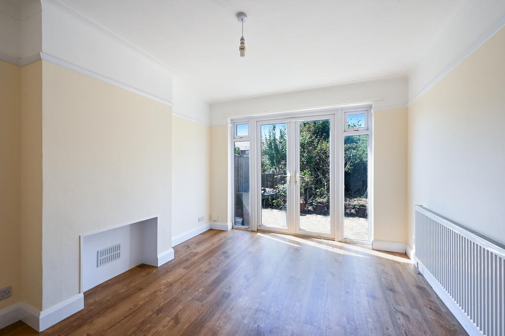House in London - View 4
