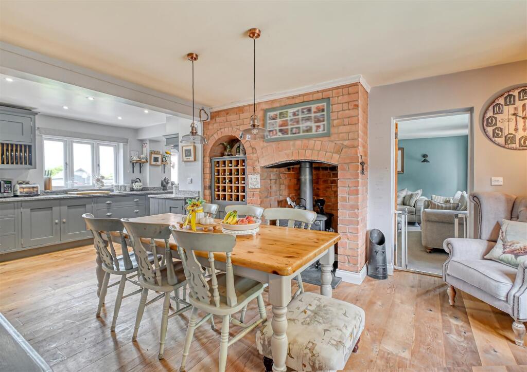 House in Ditton Priors, Shropshire - View 4