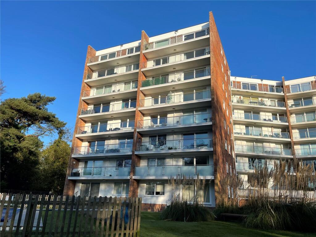 2-bed flat on Sandbourne Road, Alum Chine, Bournemouth, Dorset, BH4, £350,000