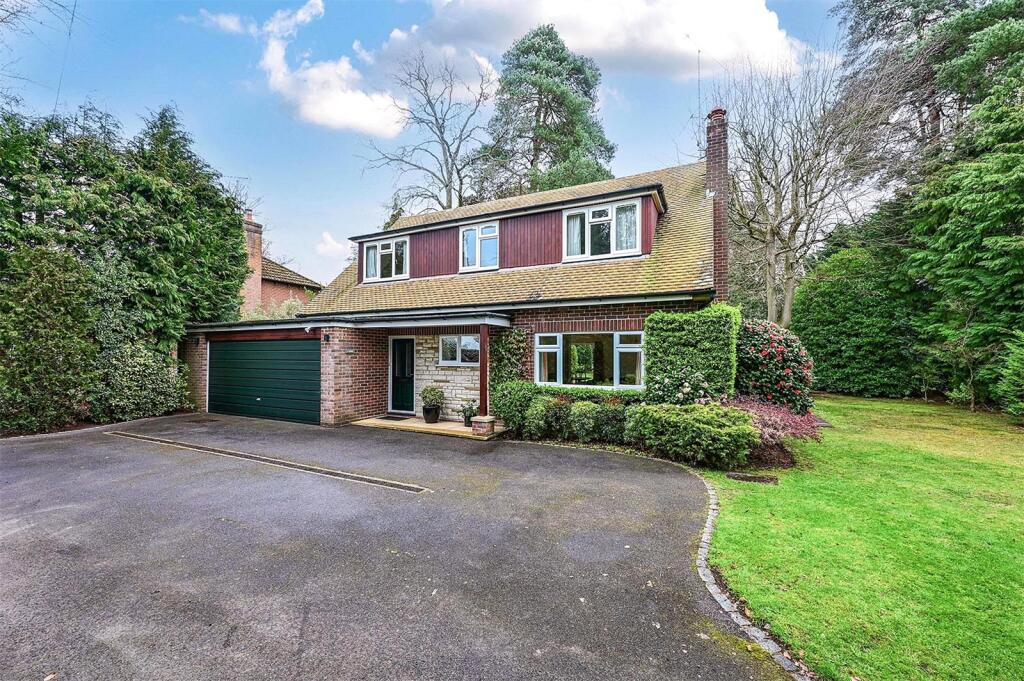 Main image of property: Ferbies, Fleet, Hampshire, GU52