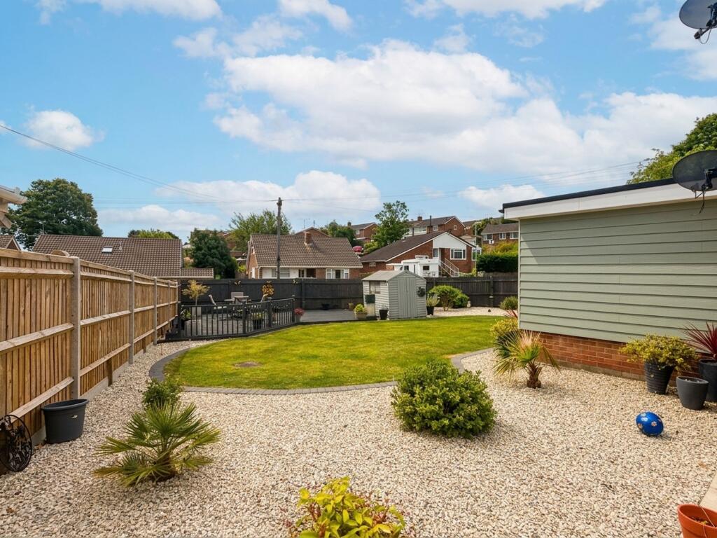 Apartment in Southampton - View 4