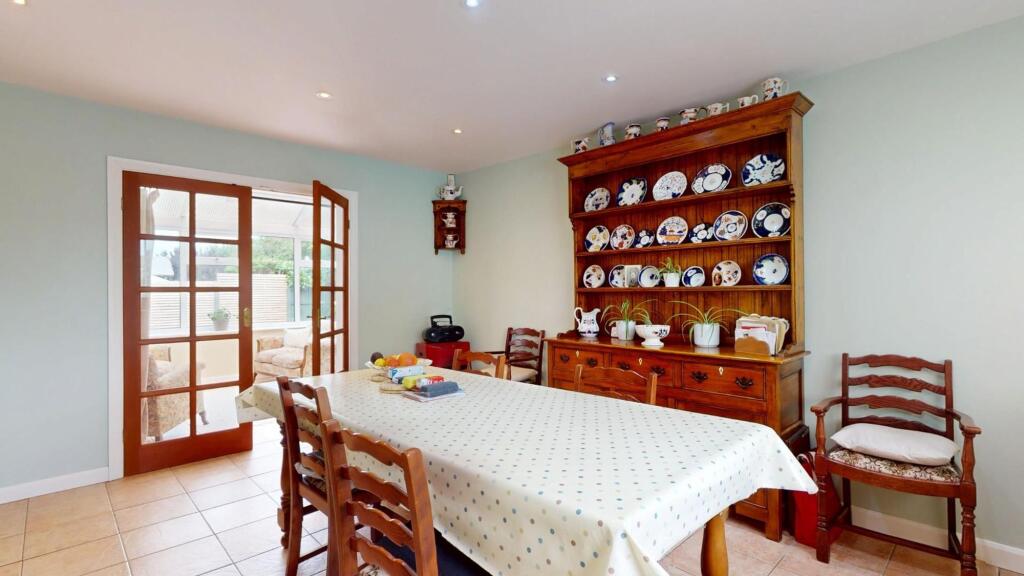 House in Ruthin - More