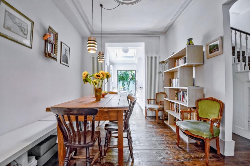 26 Chetwynd Road photo 3