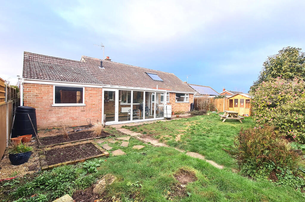 Spenser Avenue, North Walsham photo 3