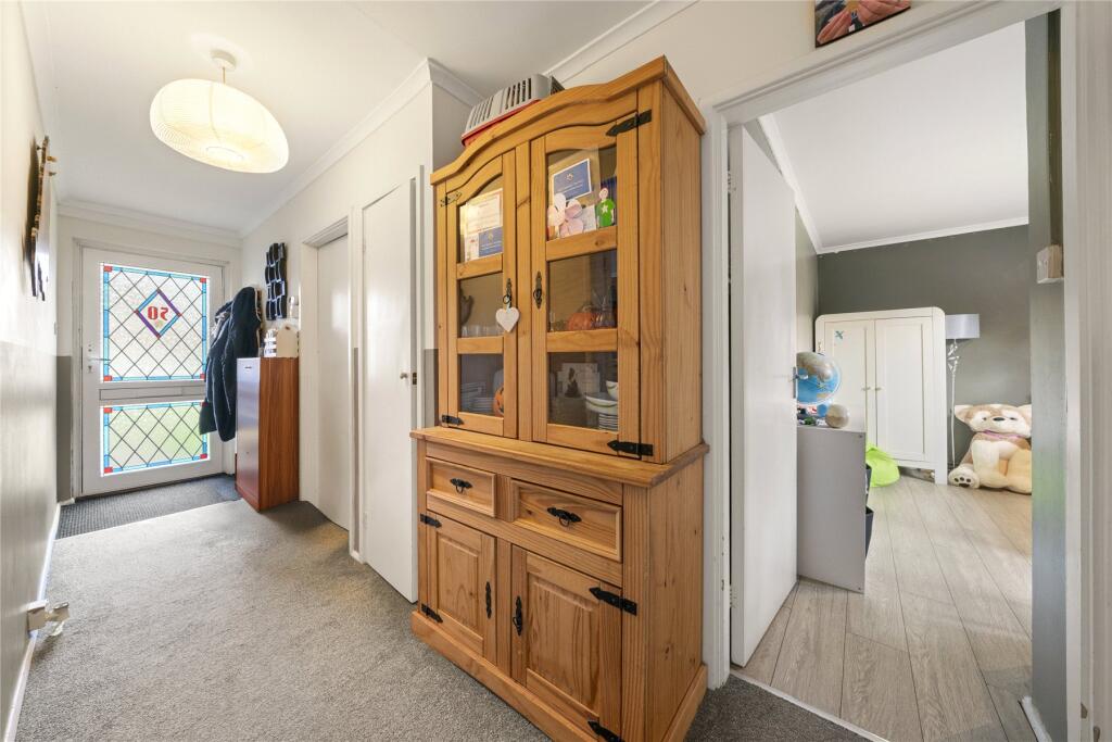 Apartment in Elmbridge, Downside - View 5