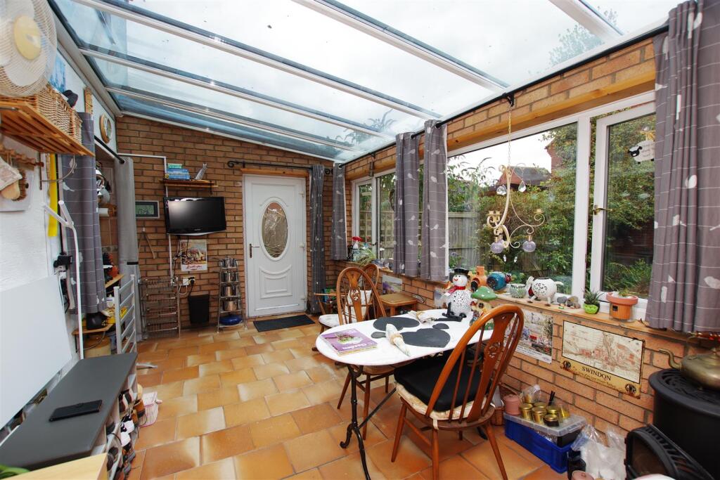 House in Swindon - View 4