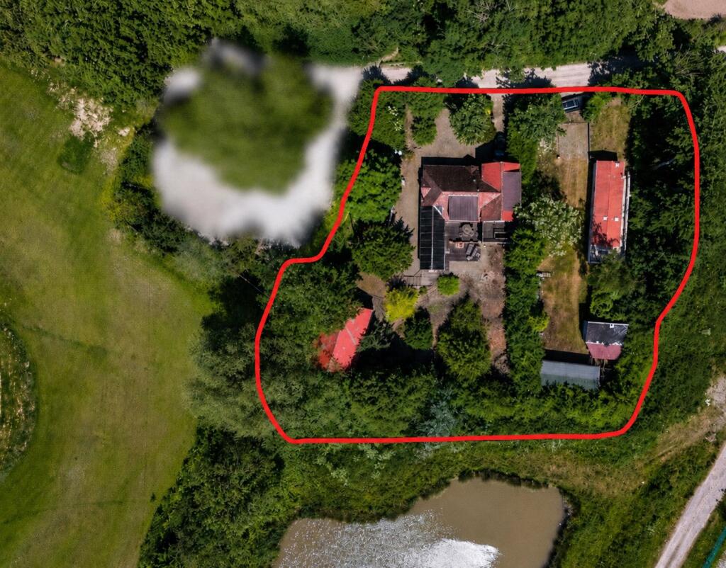 Townfield Lane, Farndon, Chester, Cheshire, CH3 photo 2