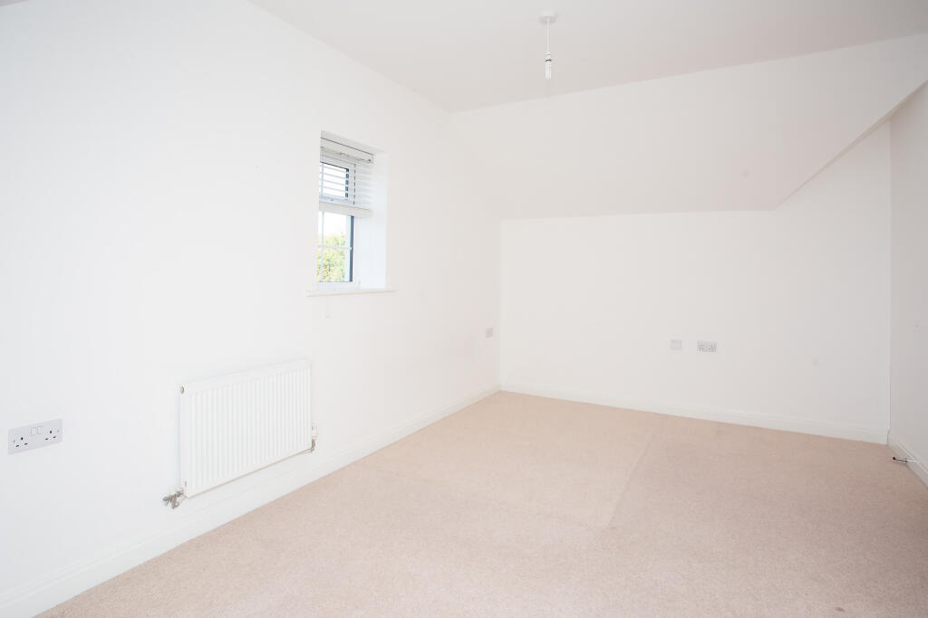 Additional image 4 of Millstone Way, Harpenden, Herts, AL5