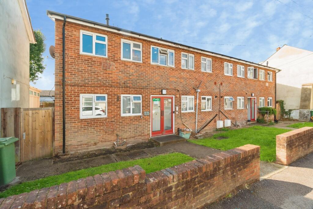 Main image of property: North Street, Tunbridge Wells, Kent, TN2