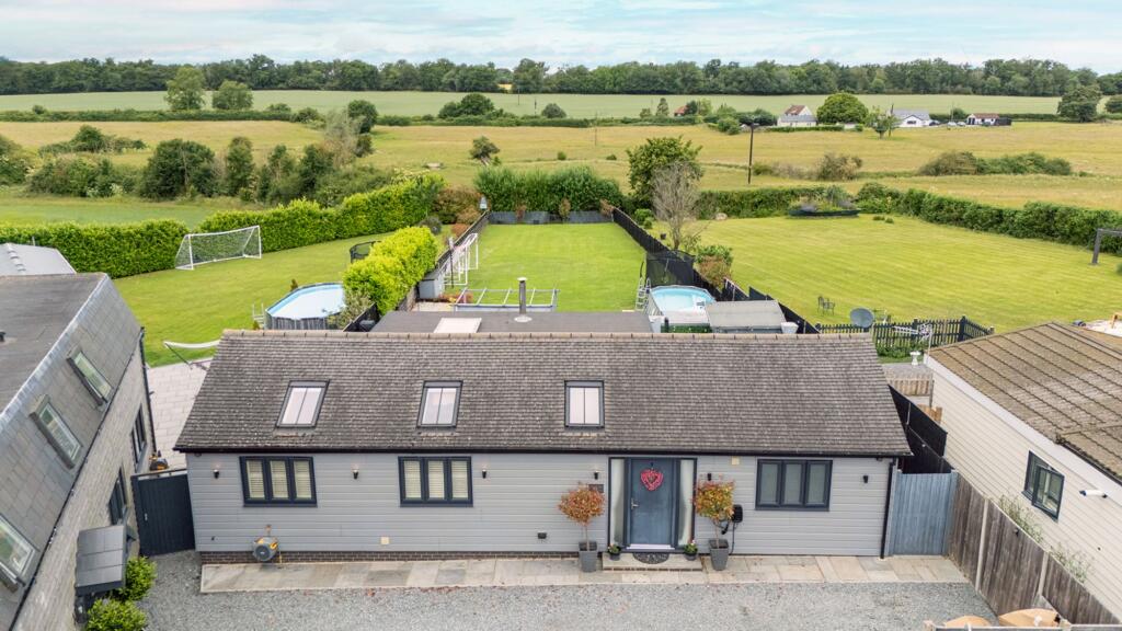 Main image of property: Fyfield Road, Ongar, CM5