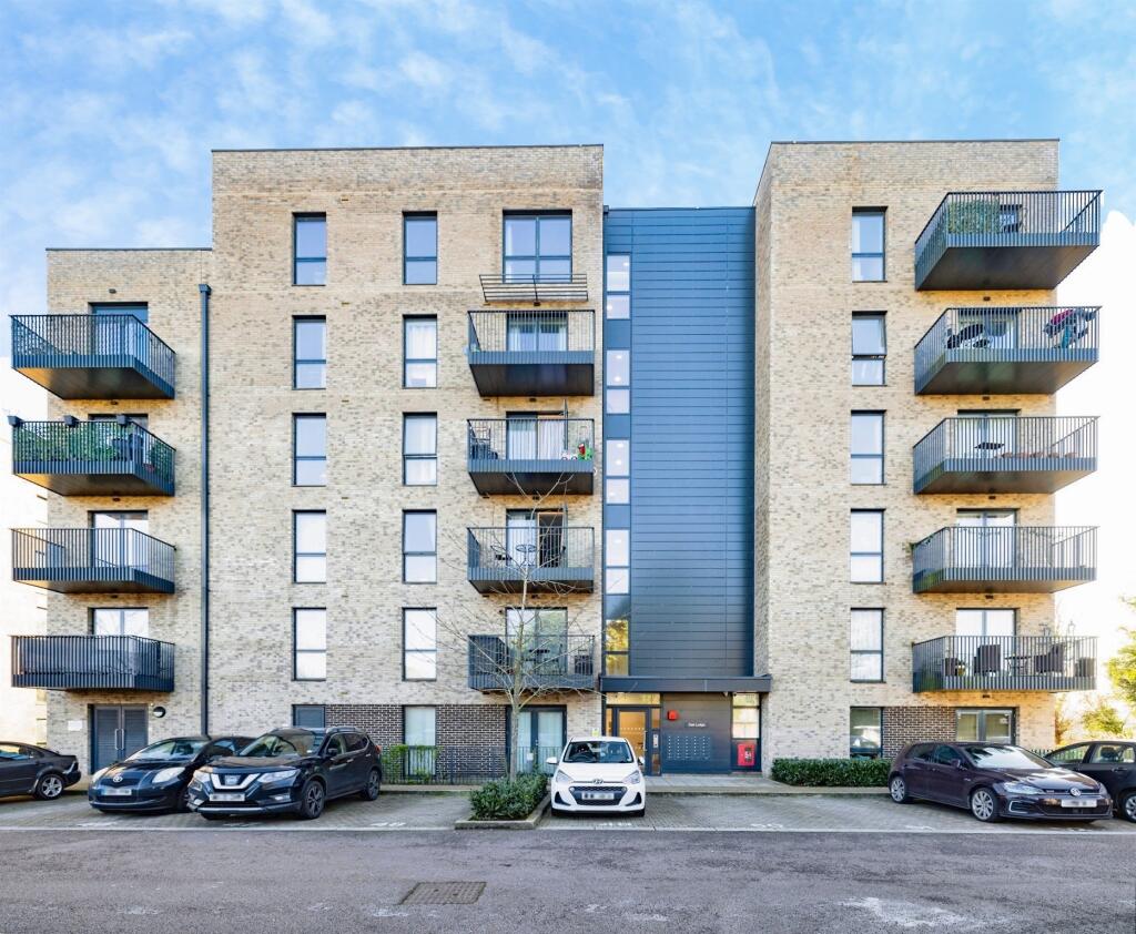 Main image of property: Riverwell Close, Watford