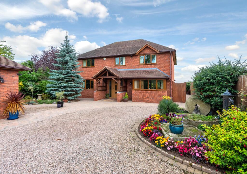 Main image of property: Lower Broadheath, Worcester, Worcestershire