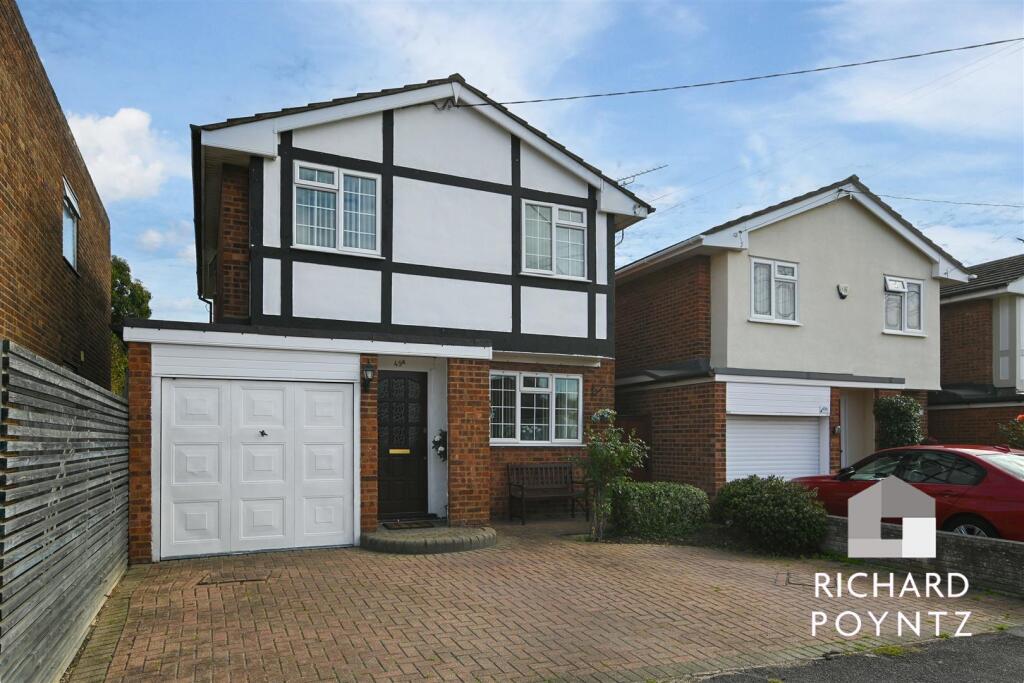 House in Castle Point, Canvey Island