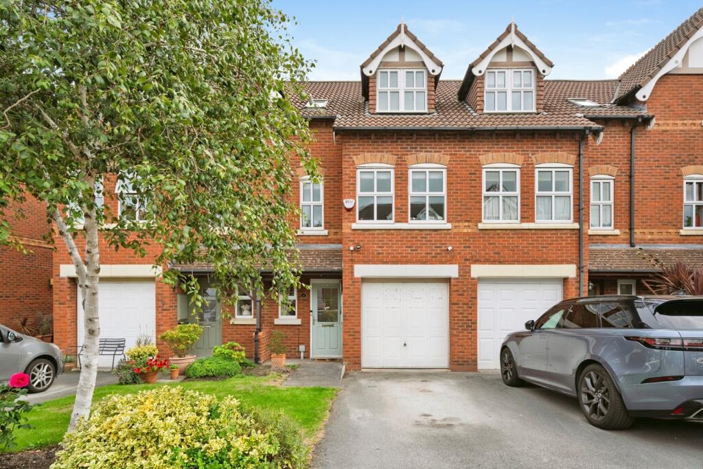Main image of property: Larton Farm Close, WIRRAL, Merseyside, CH48