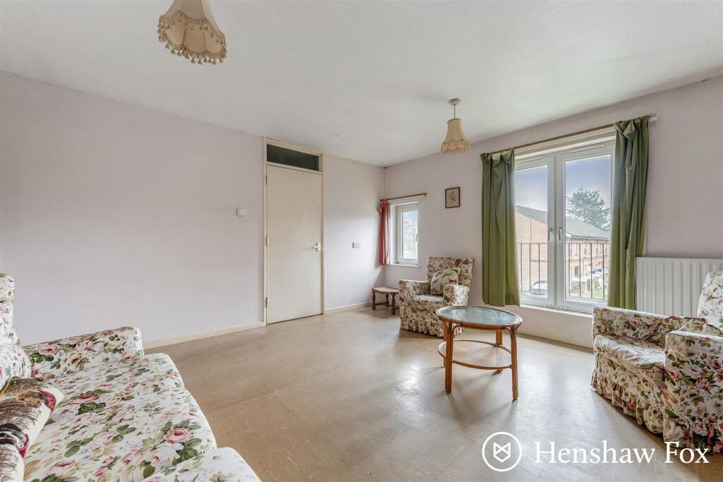 Apartment in Southampton, Lordshill - View 4