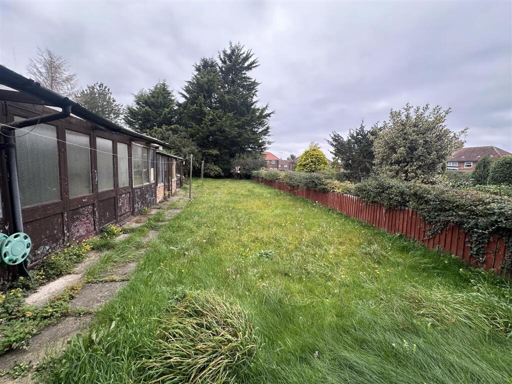 Kings Gardens, Sowerby, Thirsk photo 2