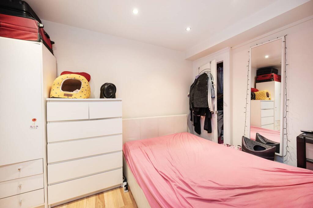 Paragon Road, Hackney, London, E9 photo 4