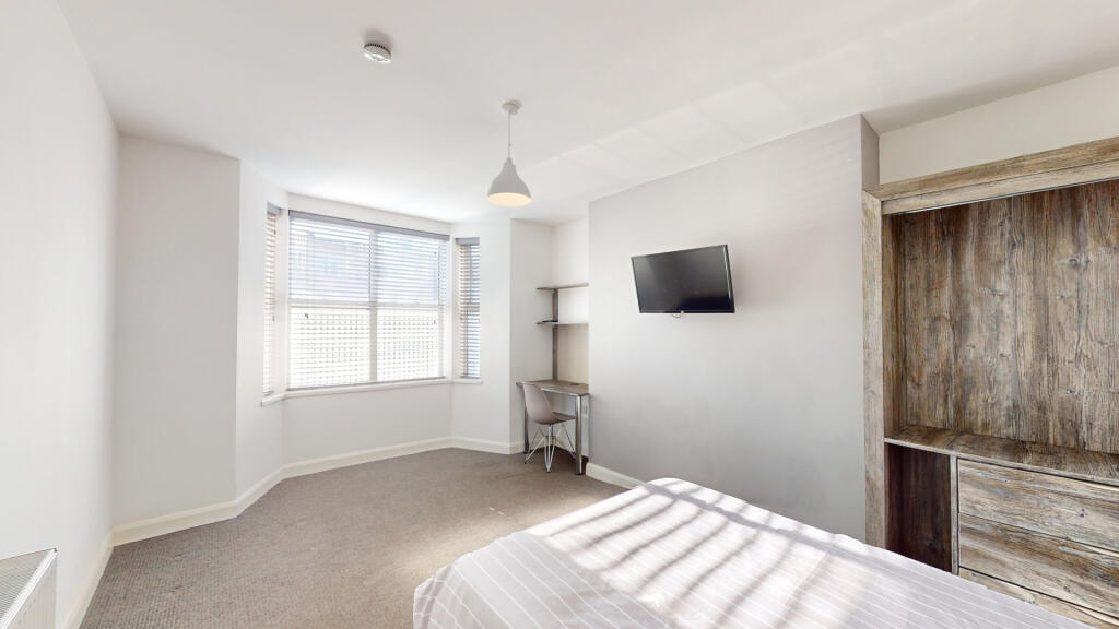 House in Hull - View 3