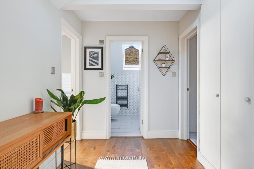 Apartment in London, Anerley - View 3