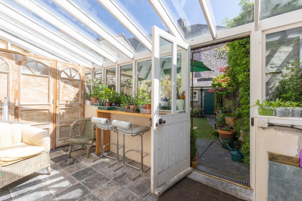 Additional image 8 of Leg Square, Shepton Mallet