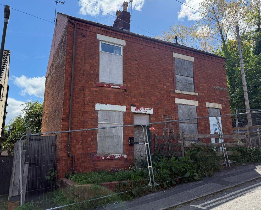 4-bed semi-detached on 1 & 3 Gladstone Street, Heanor, Derbyshire, DE75 7PW, £75,000