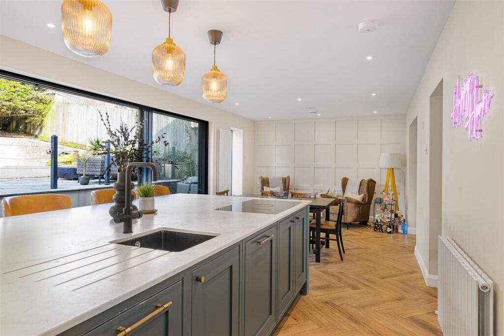 Princess Drive, Seaford photo 2