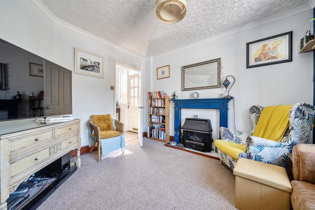 House in Maidstone, Barming Heath, East Farleigh - View 2