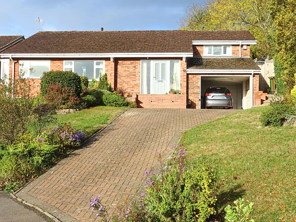 Main image of property: Holloway Drive, Pershore, Worcestershire