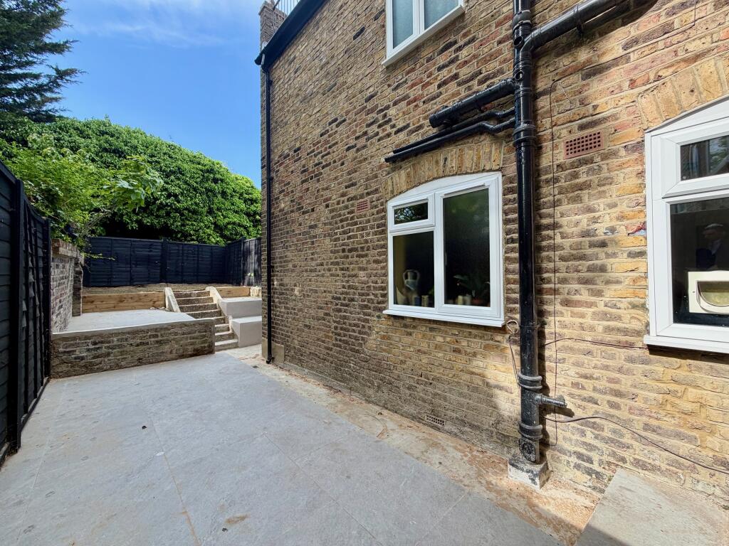 Main image of property: St John's Villas, Archway