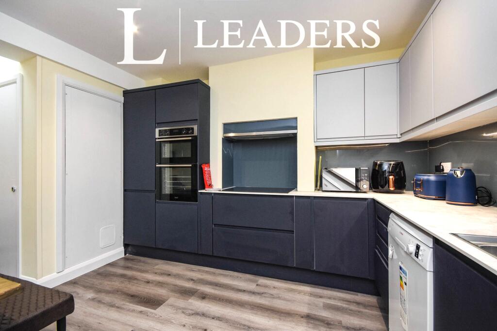 House in East Hertfordshire, Hockerill, Bishop's Stortford - View 3