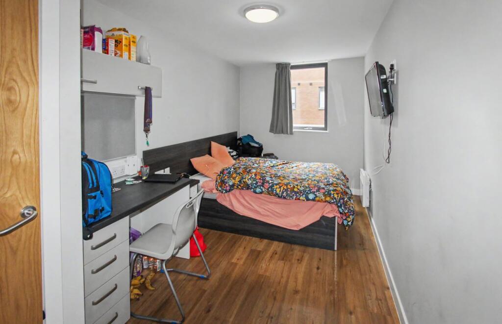 Apartment 117 New Bank House, 100 Queen Street, Sheffield, South Yorkshire, S1 2FA photo 5