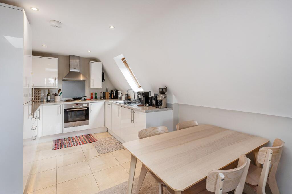 Apartment in Oxford - View 5