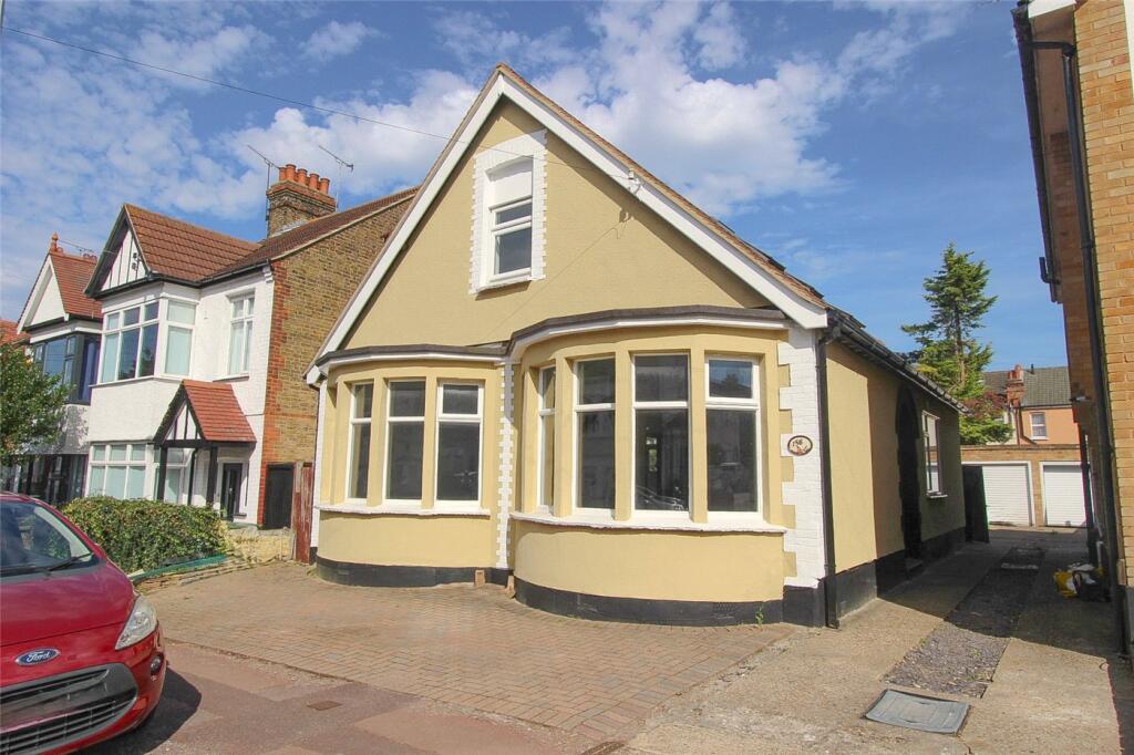 Main image of property: Westbourne Grove, Westcliff-on-Sea, Essex, SS0