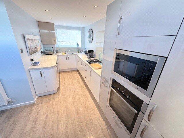 Stamford Close, Plymouth, Devon, PL9 photo 2