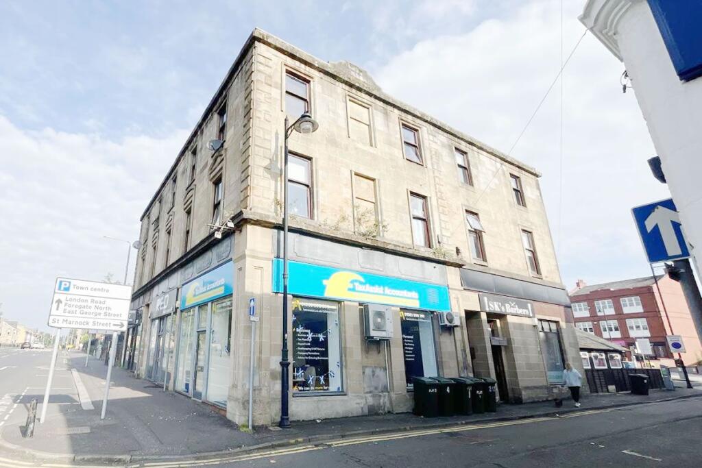 Main image of property: 2, St Marnock Street, Flat 6, Kilmarnock, KA11DU